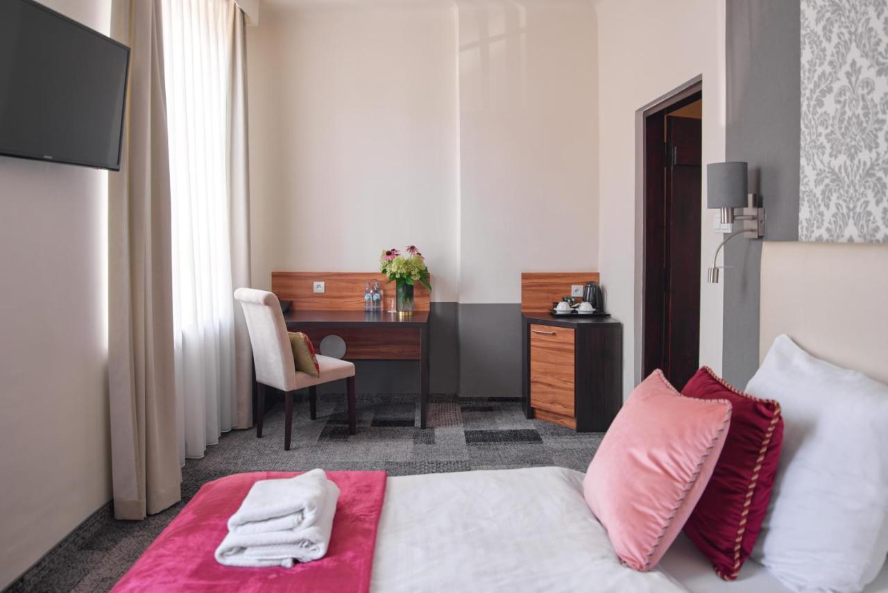 Hotel Morando Zamość Esterno foto