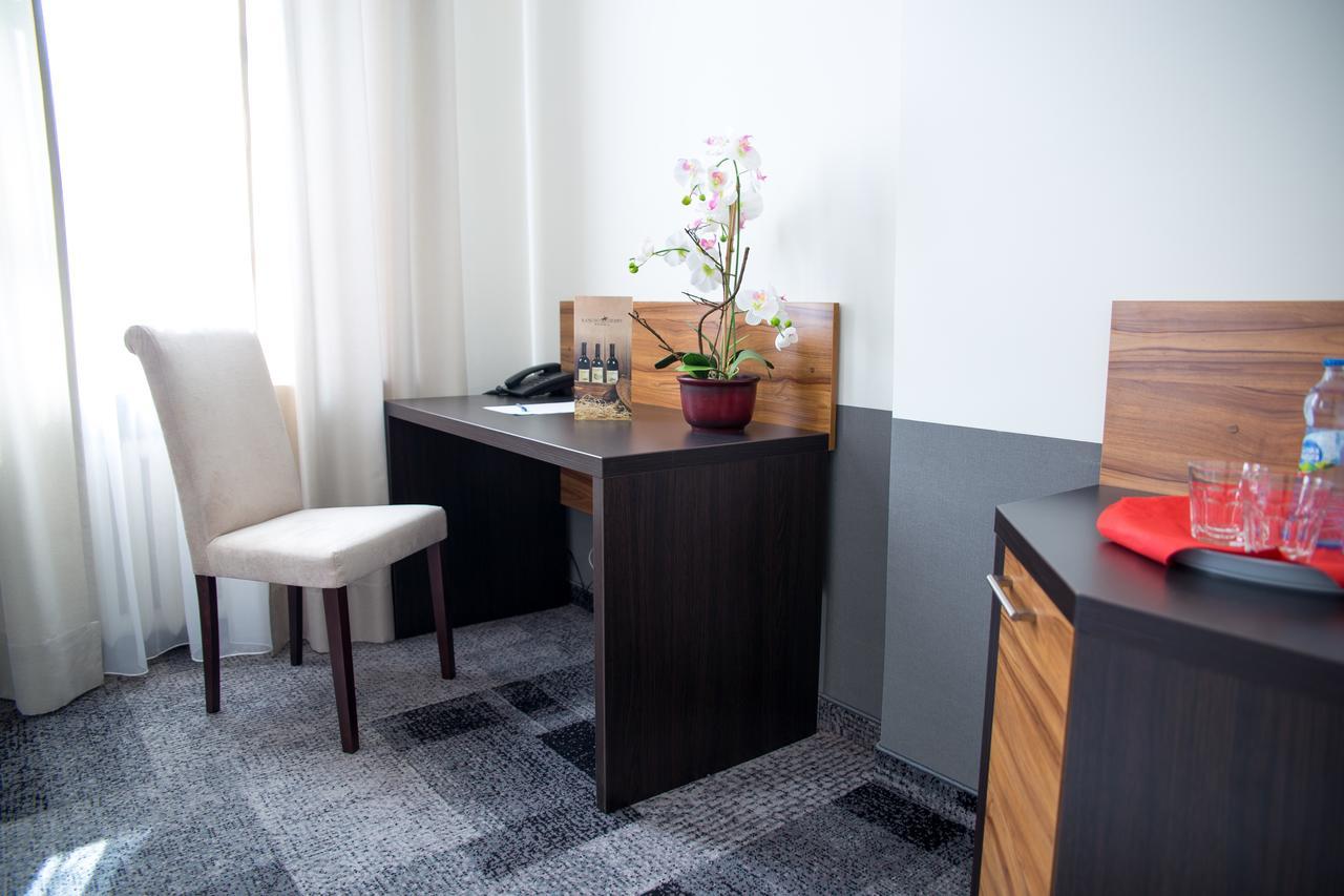 Hotel Morando Zamość Esterno foto