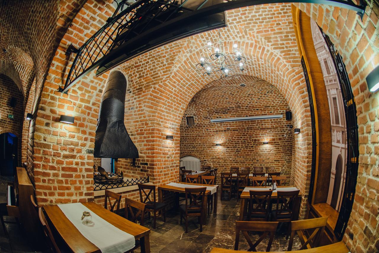 Hotel Morando Zamość Esterno foto